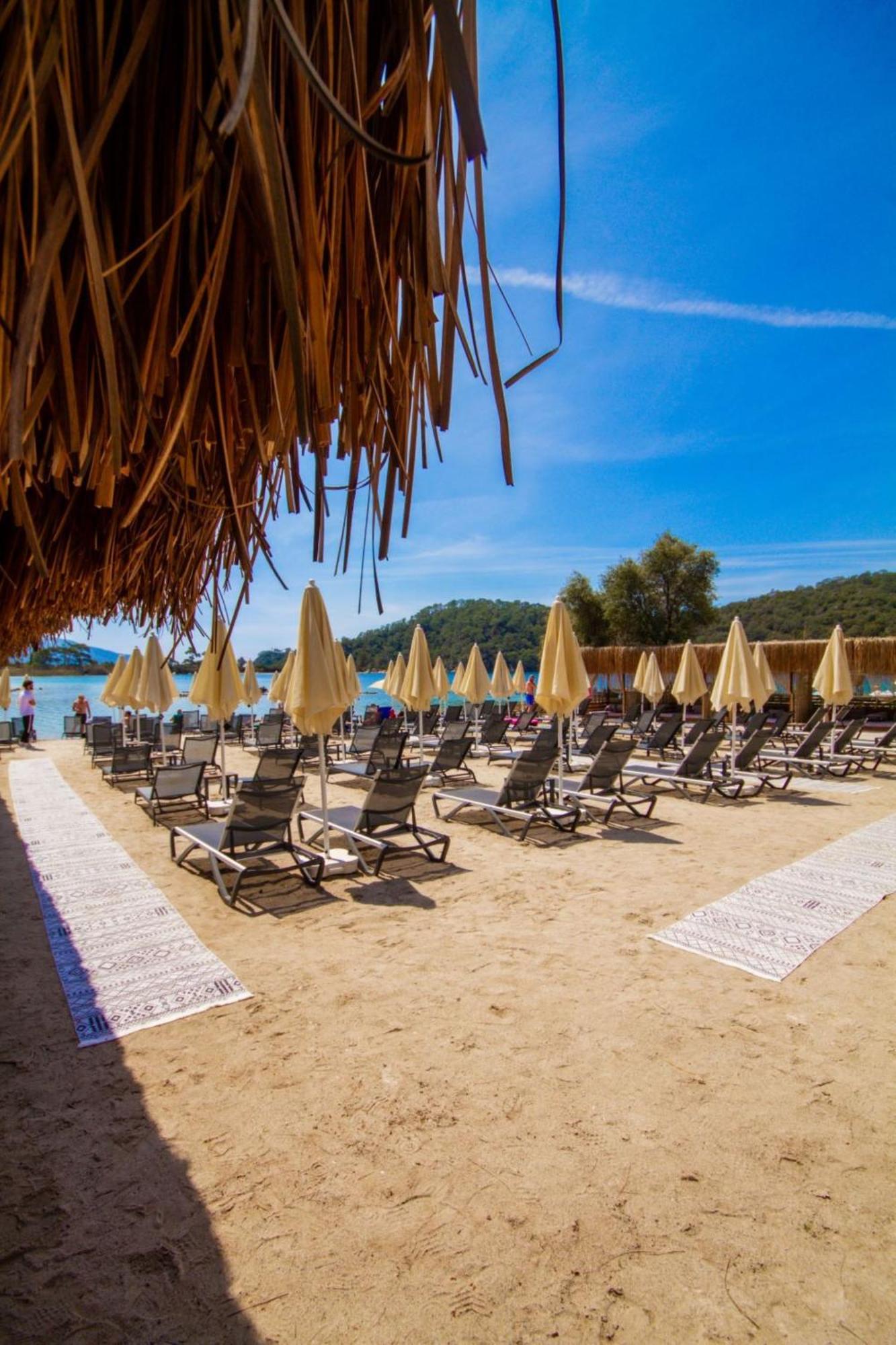 Beach 222 Ölüdeniz Buitenkant foto